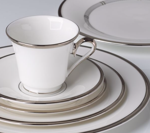 Solitaire White®  collection with 4 products