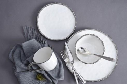 Set The Table collection with 9 products