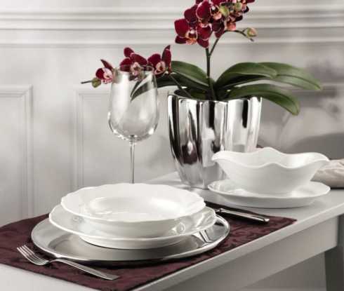 Maria Theresia White collection with 22 products