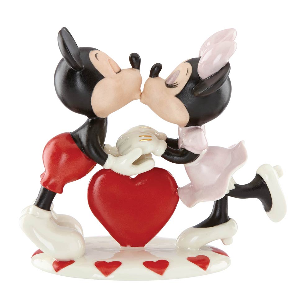 Mickey Loves Minnie Figurine