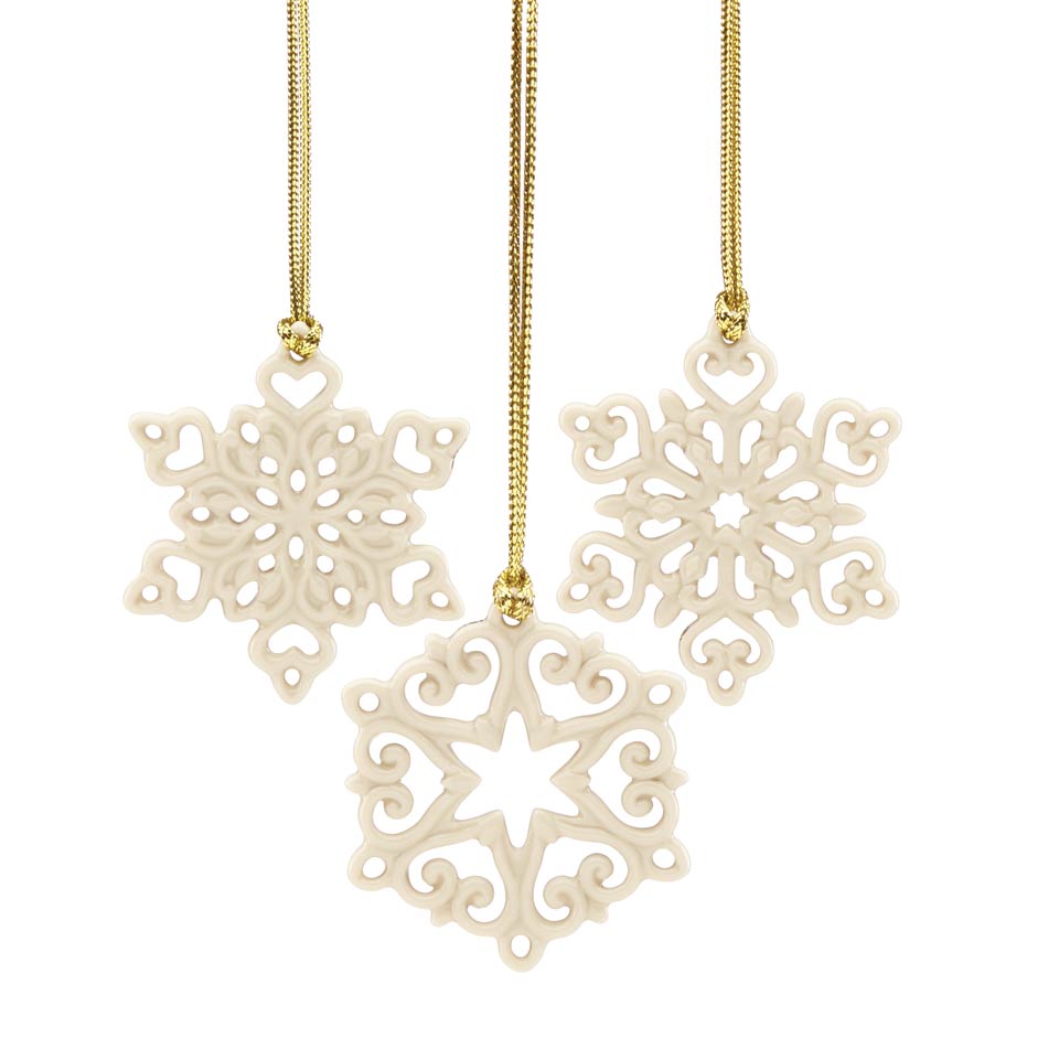 Pierced Snowflake 3pc Ornament Set