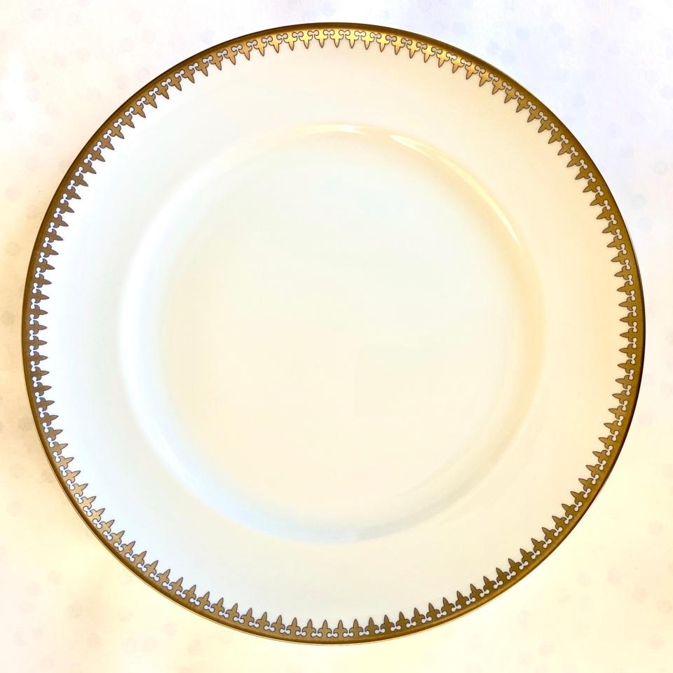 Gold Arrowhead Dinner Plate