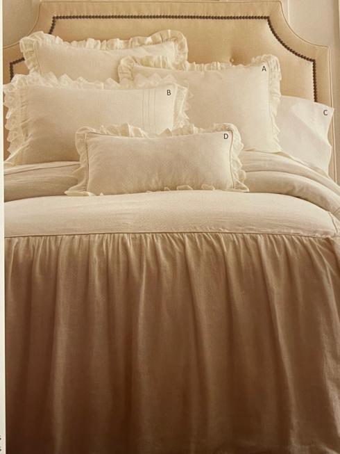 Linens and Bedding collection with 1 products