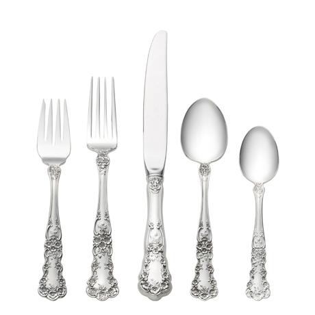 46 Piece Set, Dinner Size. Service for 8 - $6,480.00