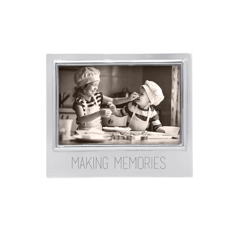 $49.00 MAKING MEMORIES Signature 4x6 Frame