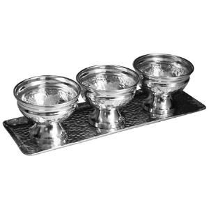 $50.95 Hammered Tray With 3 Bowl Set